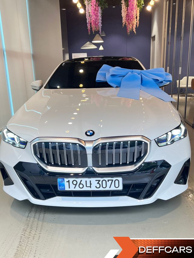 BMW 5-SERIES 530i xDrive M Sport купить на сайте DeffCars