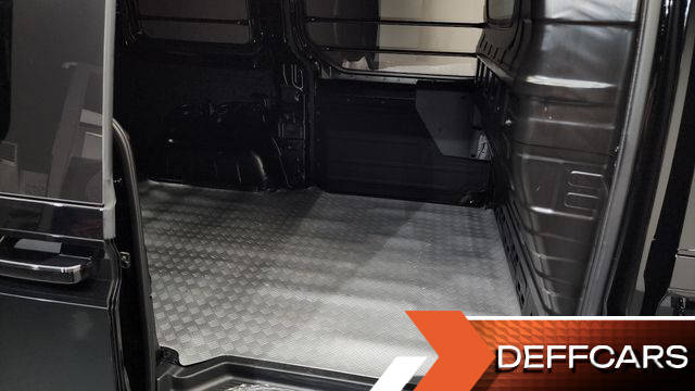 Hyundai STARIA Cargo 3-Seater Modern купить на сайте DeffCars