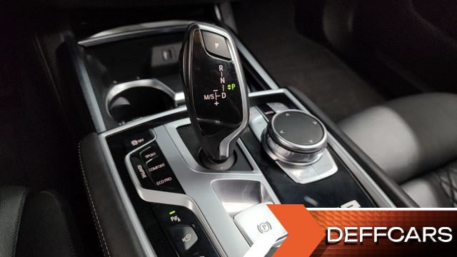 BMW 7-SERIES M760Li xDrive купить на сайте DeffCars
