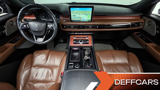 Lincoln AVIATOR 3.0 Reserve  AWD купить на сайте DeffCars
