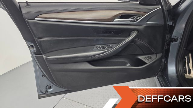 BMW 5-SERIES 530i M Sport Package Plus купить на сайте DeffCars