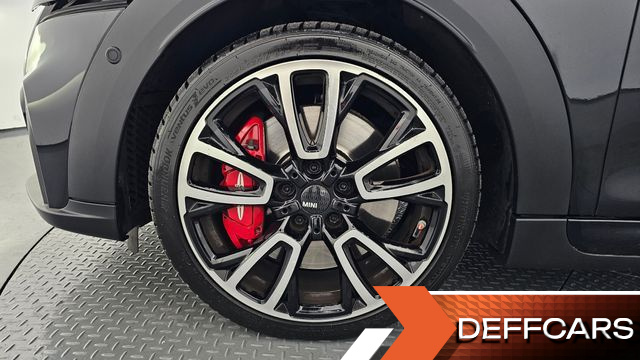 Mini COOPER JCW Pat Moss Edition 3rd купить на сайте DeffCars