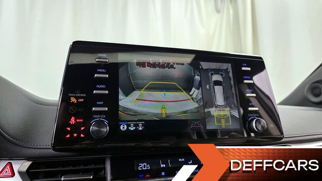 Toyota SIENNA 2.5 Hybrid 2WD купить на сайте DeffCars