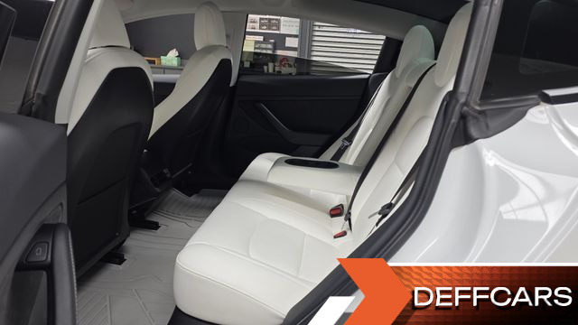 Tesla MODEL 3 Long Range AWD купить на сайте DeffCars