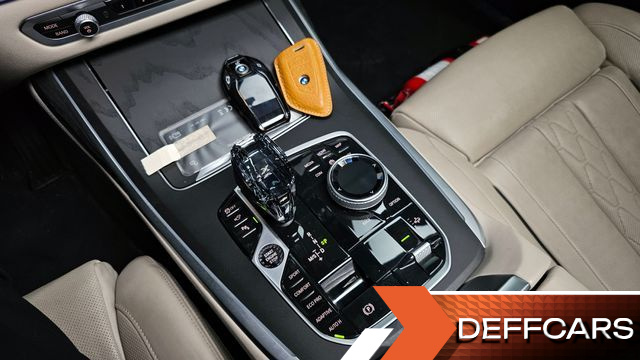 BMW X7 xDrive 40d Design Pure Excellence 7-Seater купить на сайте DeffCars