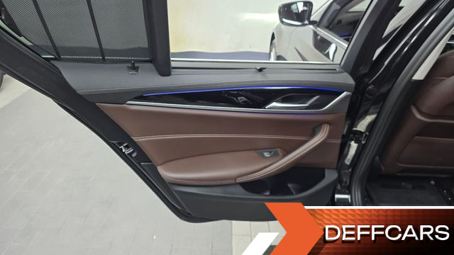 BMW 5-SERIES 523d xDrive Luxury купить на сайте DeffCars