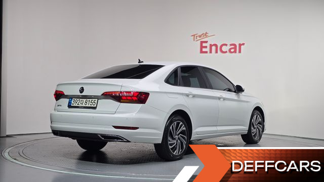 Volkswagen JETTA 1.4 TSI Premium купить на сайте DeffCars