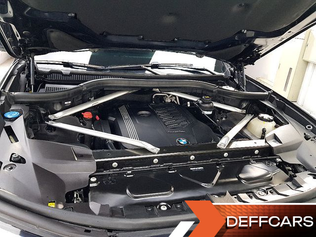 BMW X7 xDrive 40i M Sport 6STR купить на сайте DeffCars