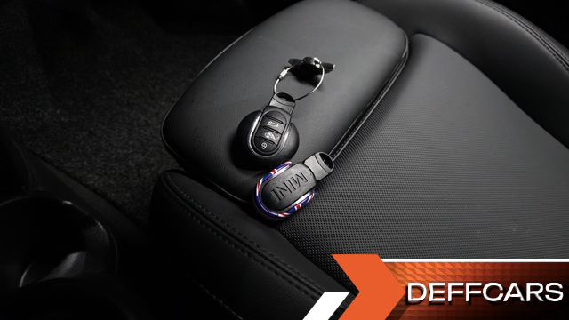 Mini COOPER 5Door Classic Third Generation купить на сайте DeffCars