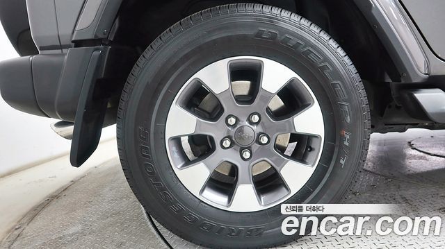 Jeep WRANGLER 2.0 Overland 4Door купить на сайте DeffCars