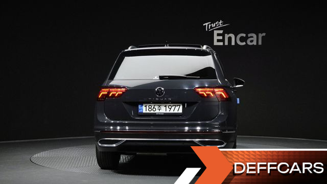 Volkswagen TIGUAN 2.0 TDI Prestige купить на сайте DeffCars