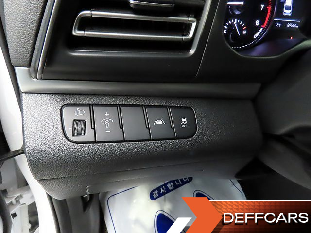 Hyundai AVANTE 1.6 Smart купить на сайте DeffCars