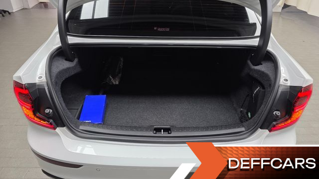 Volvo S60 B5 Inscription купить на сайте DeffCars