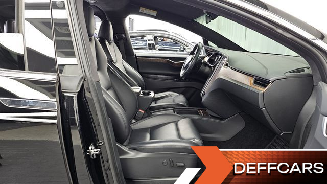 Tesla MODEL X Long Range купить на сайте DeffCars