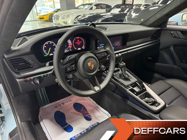 Porsche 911 GT3 Touring купить на сайте DeffCars