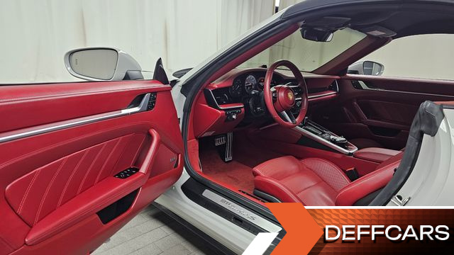 Porsche 911 Turbo S Cabriolet купить на сайте DeffCars