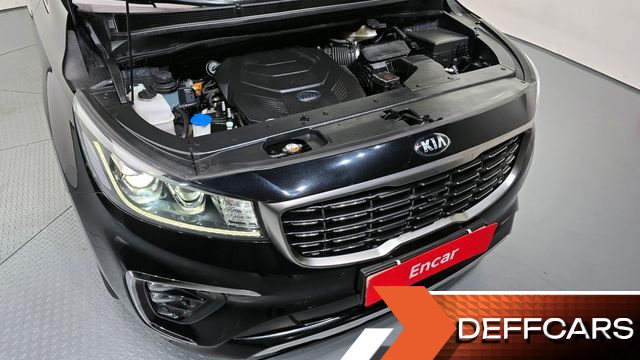 Kia CARNIVAL Gasoline 9-Seater Noblesse Special купить на сайте DeffCars