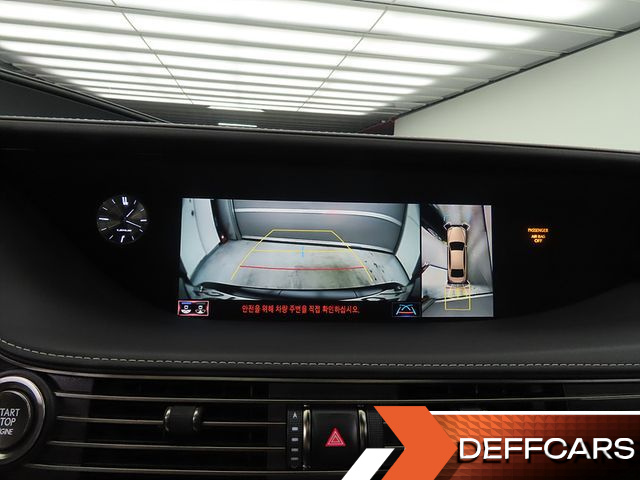 Lexus LS 3.5 Platinum AWD купить на сайте DeffCars