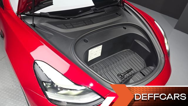 Tesla MODEL 3 Long Range AWD купить на сайте DeffCars