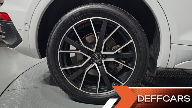 Audi Q5 45 TFSI Quattro Sportback Premium купить на сайте DeffCars