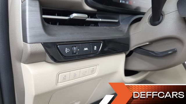 Kia CARNIVAL 7-Seater Noblesse купить на сайте DeffCars