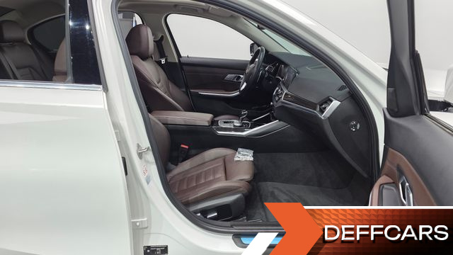 BMW 3-SERIES 330e Luxury купить на сайте DeffCars