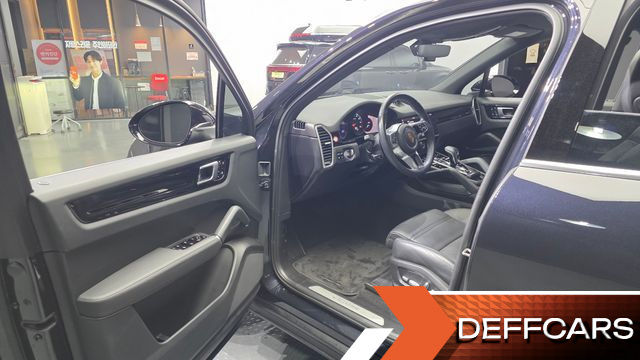Porsche CAYENNE 3.0 купить на сайте DeffCars