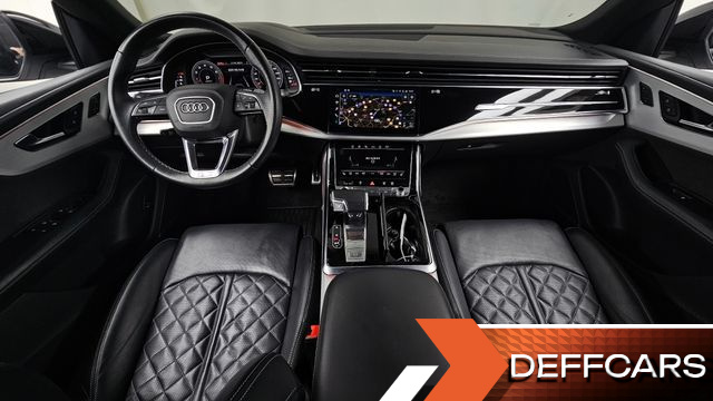 Audi Q8 55 TFSI Quattro Premium купить на сайте DeffCars