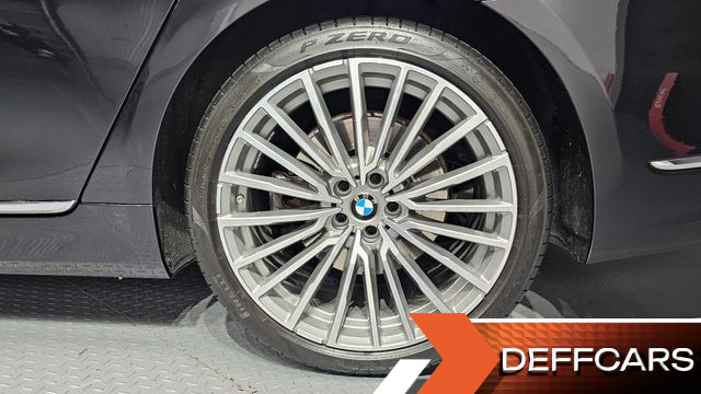 BMW 7-SERIES 740Li xDrive Design Pure Excellence купить на сайте DeffCars