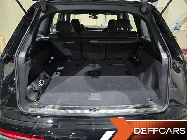Audi Q7 55 TFSI Quattro Premium купить на сайте DeffCars