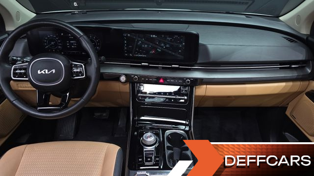 Kia CARNIVAL Gasoline 9-Seater Signature купить на сайте DeffCars