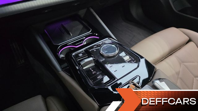 BMW 5-SERIES 520i M Sport купить на сайте DeffCars