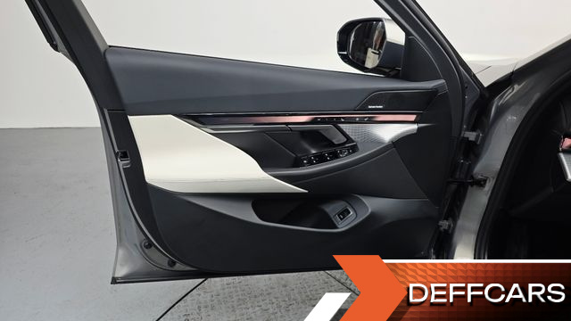 BMW 5-SERIES 520i M Sport купить на сайте DeffCars