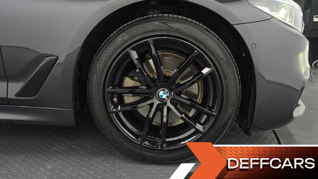 BMW 5-SERIES 520d M Sport Package Plus купить на сайте DeffCars
