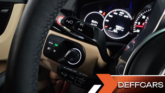Porsche CAYENNE 3.0 PLATINUM EDITION купить на сайте DeffCars