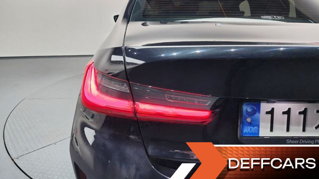 BMW 3-SERIES 320i M Sport купить на сайте DeffCars