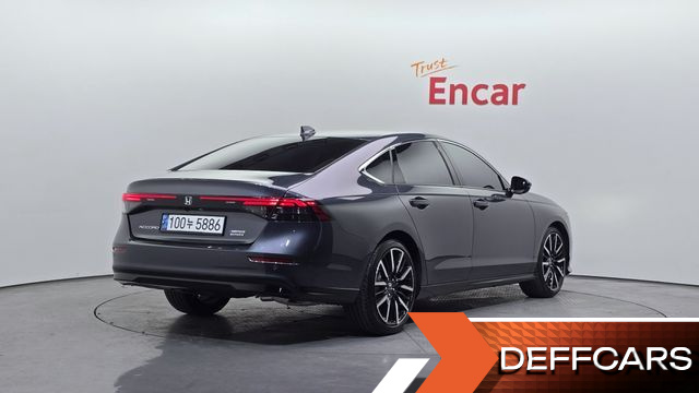 Honda ACCORD 2.0 Hybrid Touring купить на сайте DeffCars