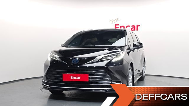 Toyota SIENNA 2.5 Hybrid 2WD купить на сайте DeffCars