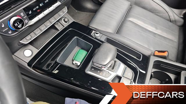Audi Q5 45 TFSI Quattro Premium купить на сайте DeffCars