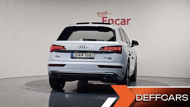 Audi Q5 45 TFSI Quattro Premium купить на сайте DeffCars
