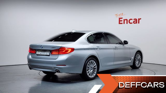 BMW 5-SERIES 520i Luxury купить на сайте DeffCars