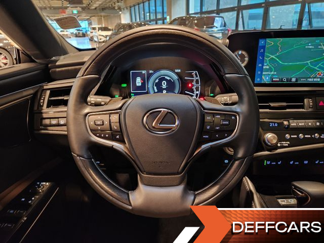 Lexus ES Executive купить на сайте DeffCars