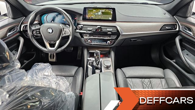BMW 5-SERIES 530i xDrive M Sport Package Plus купить на сайте DeffCars