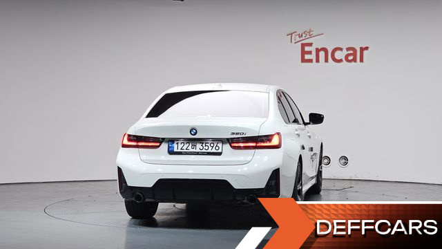 BMW 3-SERIES 320i M Sport купить на сайте DeffCars