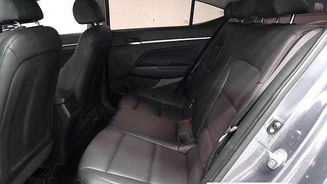 Hyundai AVANTE 1.6 GDI Value Plus купить на сайте DeffCars