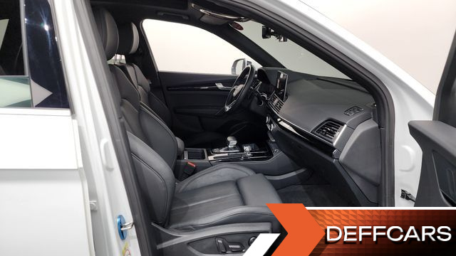 Audi Q5 45 TFSI Quattro Premium купить на сайте DeffCars