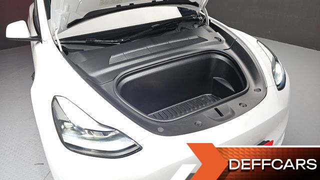 Tesla MODEL Y RWD купить на сайте DeffCars