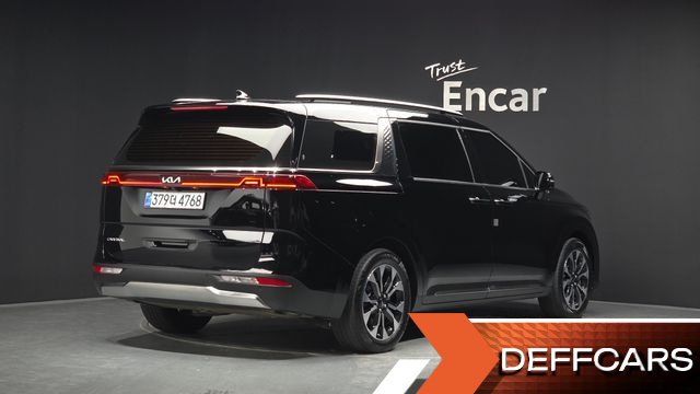 Kia CARNIVAL Gasoline 9-Seater Signature купить на сайте DeffCars