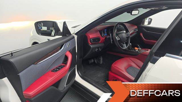 Maserati LEVANTE 3.0 Diesel AWD GranLusso купить на сайте DeffCars