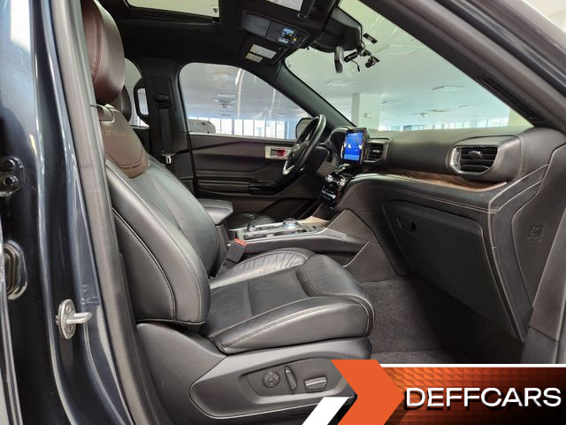 Ford EXPLORER 3.0 Platinum 4WD купить на сайте DeffCars